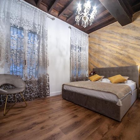 רומא Pantheon Charming Accommodation מראה חיצוני תמונה